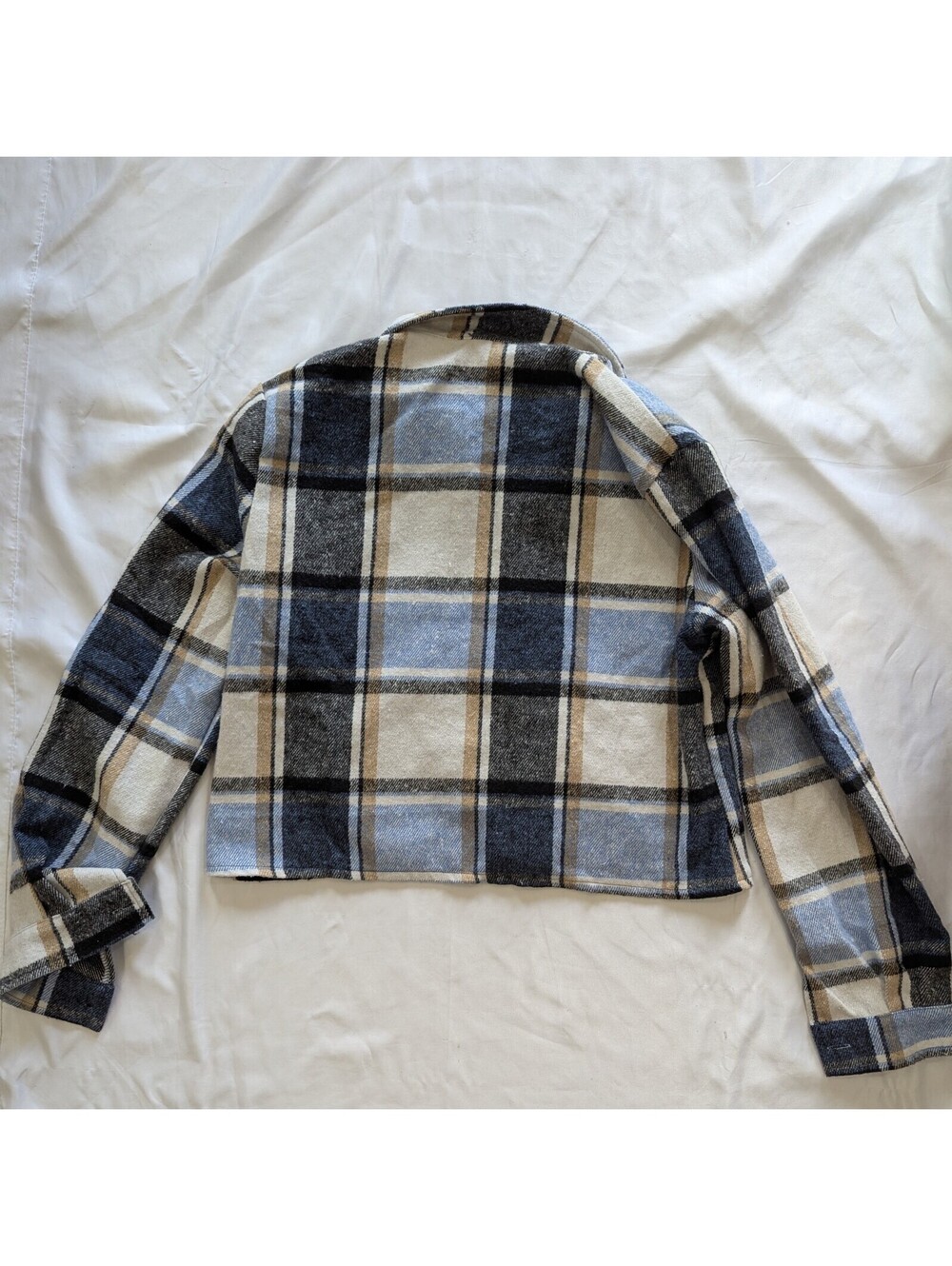 Shawnda Womens Cropped Plaid Flannel Shacket Jacket Small S Blue Tan Button Down - Picture 4 of 9